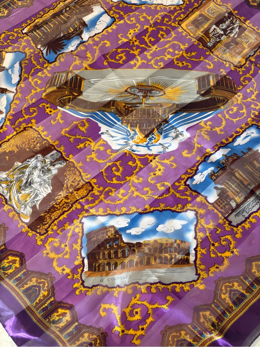 Italy Scarf - Picture 3 of 12